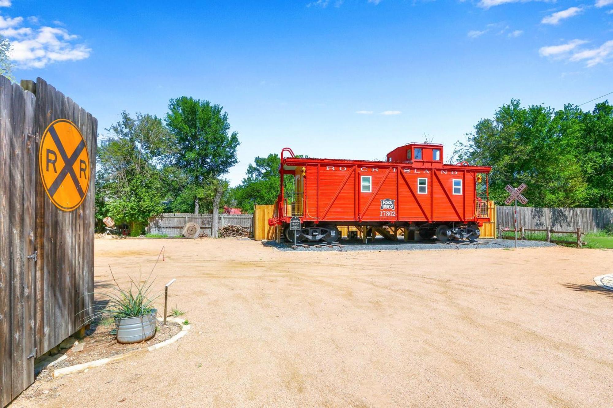 Caboose On The Square Villa Wimberley Exterior photo